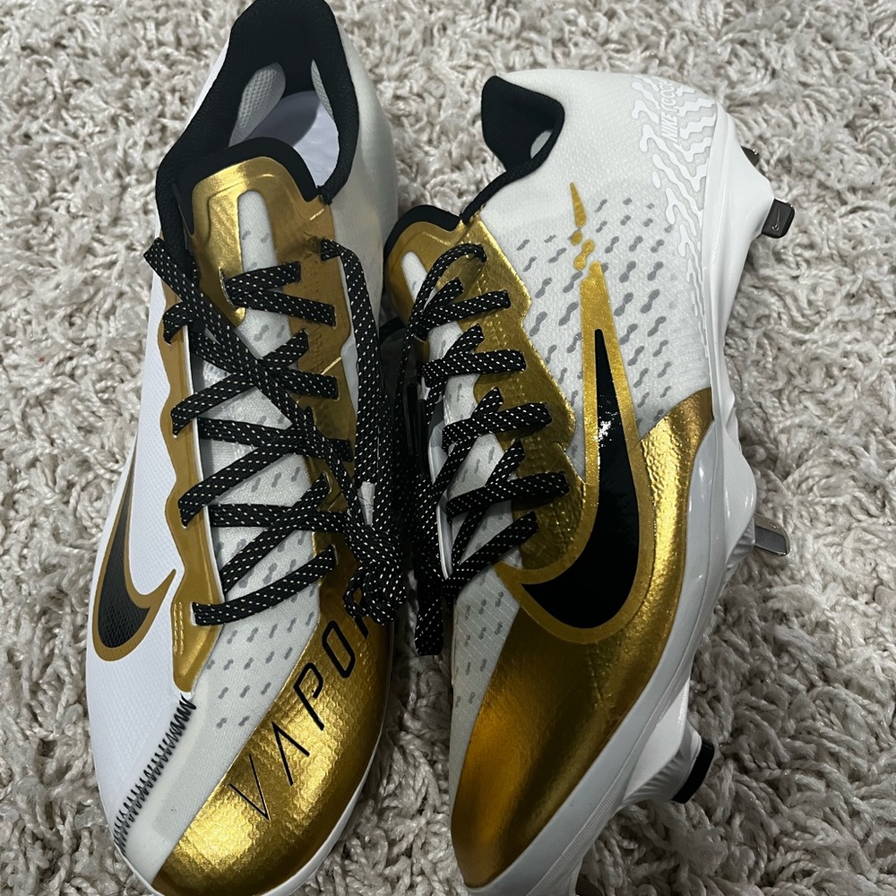 Nike React Vapor Ultrafly Elite 4 Cleats